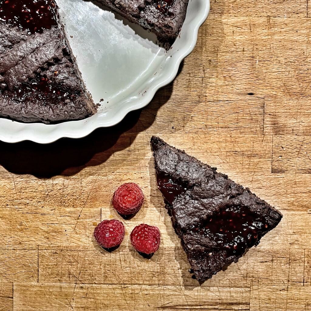 Crostata cacao e lamponi